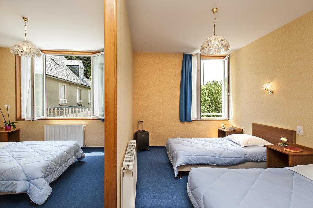 Le Relais De L'Aubrac Hotel Nasbinals Buitenkant foto