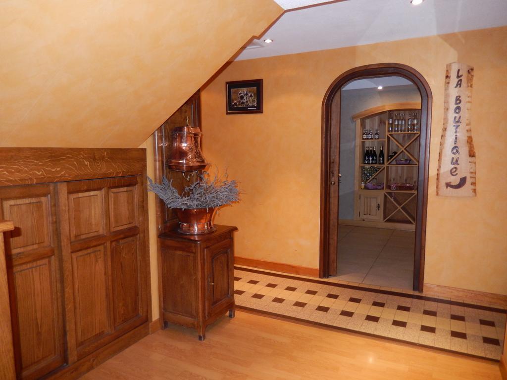 Le Relais De L'Aubrac Hotel Nasbinals Buitenkant foto