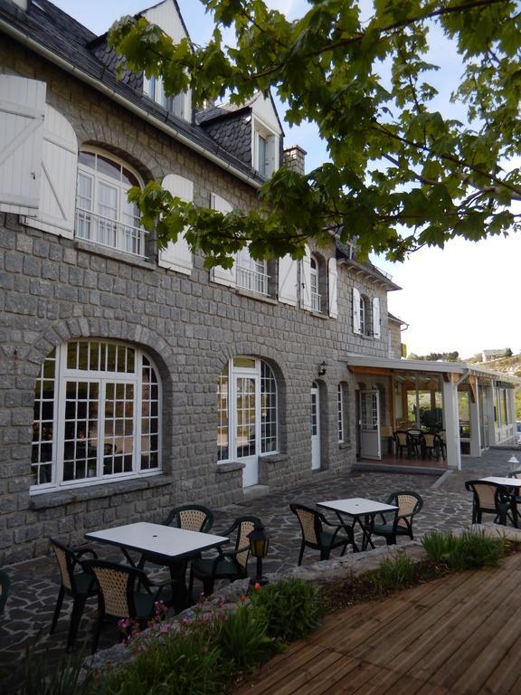Le Relais De L'Aubrac Hotel Nasbinals Buitenkant foto