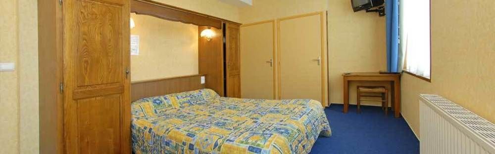 Le Relais De L'Aubrac Hotel Nasbinals Buitenkant foto